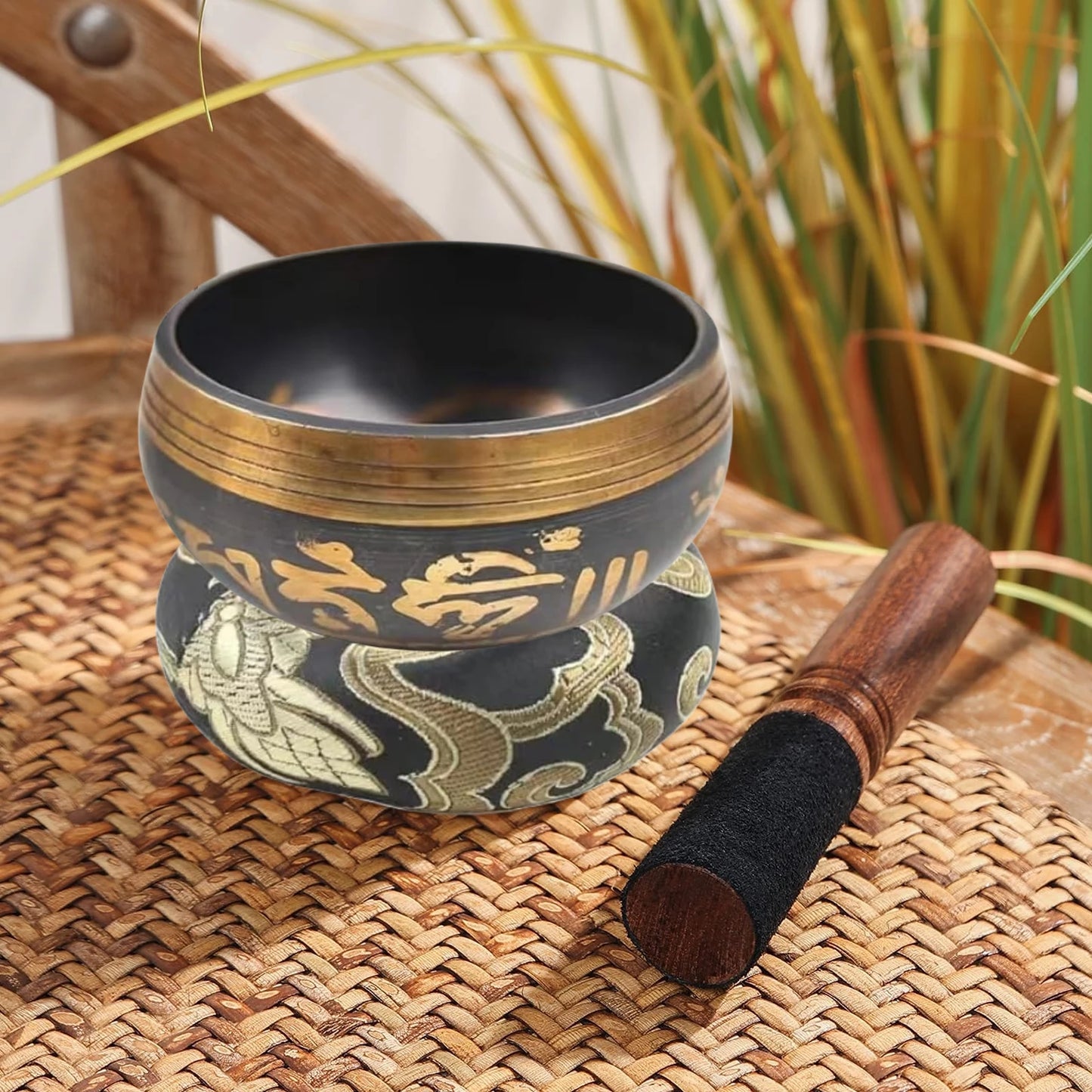 Tibetan Singing Bowl Set Lotus for Meditation and Chakra Healing